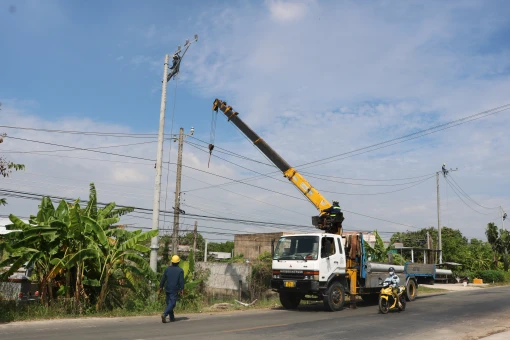 Cần tăng cường sử dụng chiếu sáng tiết kiệm năng lượng trong chiếu sáng công cộng