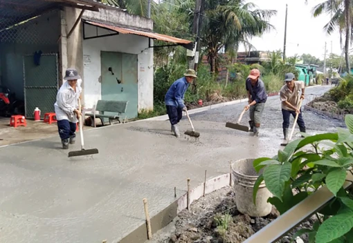 Ủy ban MTTQ Việt Nam huyện Ba Tri tích cực vận động nhân dân thi đua học tập, lao động sáng tạo