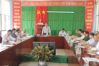 Phó chủ tịch UBND tỉnh Nguyễn Minh Cảnh kiểm tra công tác phòng, chống thiên tai và tìm kiếm cứu nạn tại huyện Thạnh Phú