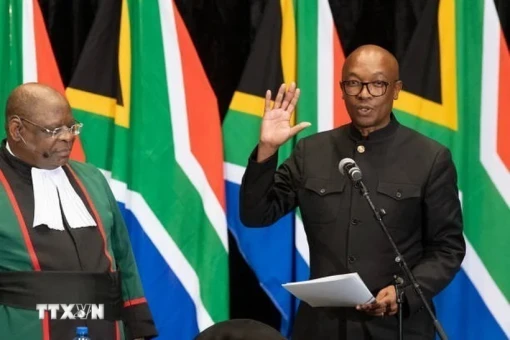 Chính phủ đoàn kết mới của Nam Phi tuyên thệ nhậm chức