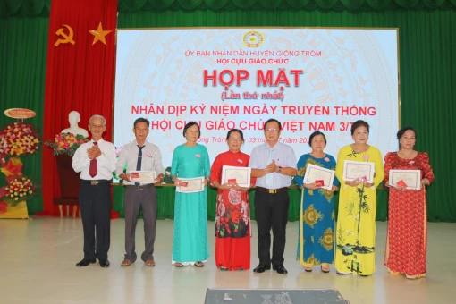 Tin hoạt động các huyện, thành phố ngày 3-7-2024