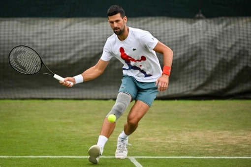 Djokovic có lần thứ 13 vào bán kết Wimbledon