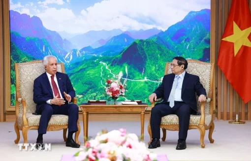 Thủ tướng Phạm Minh Chính tiếp Quốc vụ khanh Bộ Ngoại giao Nhà nước Qatar