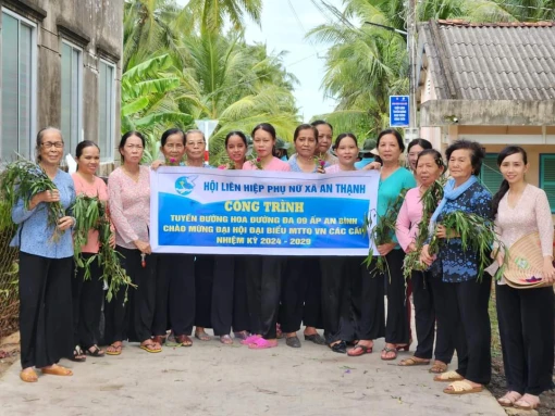 Phụ nữ Bến Tre thi đua “Đồng khởi mới” thực hiện thắng lợi nhiệm vụ thành viên MTTQ Việt Nam tỉnh