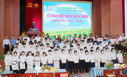 Tiếp thêm niềm tin, nghị lực trên con đường học vấn