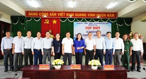 Họp mặt 3 huyện biển Ba Tri - Thạnh Phú - Bình Đại năm 2024 Họp mặt 3 huyện biển Ba Tri - Thạnh Phú - Bình Đại năm 2024