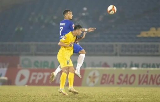 SLNA chia điểm với Đà Nẵng trong trận cầu có 1 thẻ đỏ