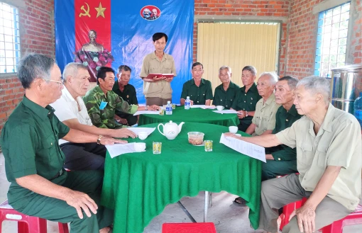 Chi hội Cựu chiến binh ấp An Ninh A tích cực xây dựng nông thôn mới