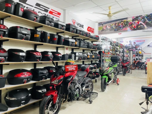 Cửa hàng thùng xe máy Sbiker - Địa điểm mua sắm chất lượng của các phượt thủ
