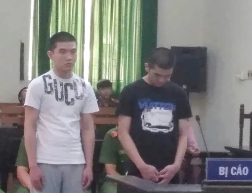 Tàng trữ ma túy, 2 bị cáo bị tòa tuyên phạt tù Tàng trữ ma túy, 2 bị cáo bị tòa tuyên phạt tù