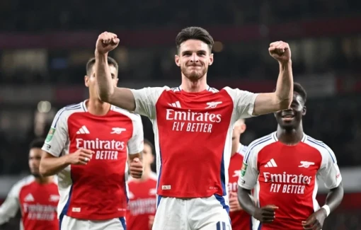 Arsenal tạo 'mưa bàn thắng' trước Bolton