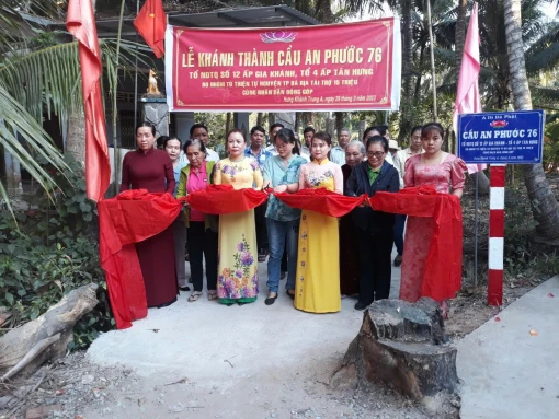 Xã nông thôn mới nâng cao Hưng Khánh Trung A