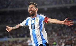 Messi rực sáng với hat-trick và 2 pha kiến tạo cho Argentina