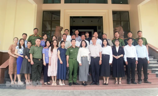 Đoàn kiểm tra liên ngành của Bộ Tư pháp làm việc tại tỉnh Bến Tre Đoàn kiểm tra liên ngành của Bộ Tư pháp làm việc tại tỉnh Bến Tre