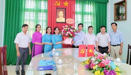 Tin hoạt động các huyện, thành phố ngày 19-10-2024 Tin hoạt động các huyện, thành phố ngày 19-10-2024