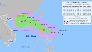 Bão Toraji giật cấp 16 và đang tiến nhanh vào Biển Đông