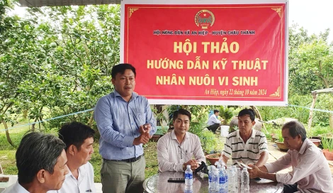 Chuyển giao kỹ thuật nhân nuôi vi sinh trong trồng trọt