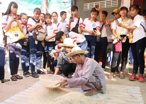 Phòng chống bạo lực học đường, xây dựng môi trường giáo dục an toàn, lành mạnh