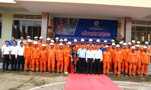 “20 ngày tăng tốc, bứt phá, về đích” thay thế hơn 45 ngàn công tơ cơ sang công tơ điện tử