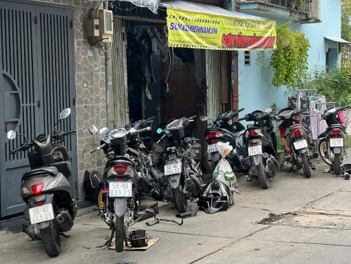 Địa chỉ sơn xe máy giá rẻ, uy tín hàng đầu tại Hồ Chí Minh