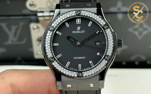 Sức hút của đồng hồ Hublot Rep trên thị trường