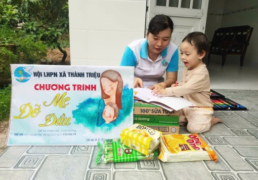 Lan tỏa yêu thương từ chương trình “Mẹ đỡ đầu”