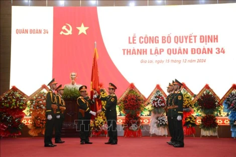 Đại tướng Phan Văn Giang dự Lễ công bố Quyết định thành lập Quân đoàn 34