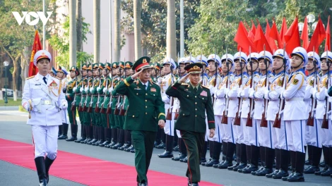 Đại tướng Phan Văn Giang chủ trì lễ đón và hội đàm với Bộ trưởng Quốc phòng Lào