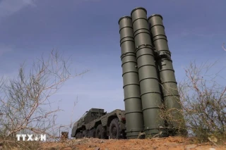 Iran lần đầu xác nhận sở hữu hệ thống tên lửa S-400 của Nga