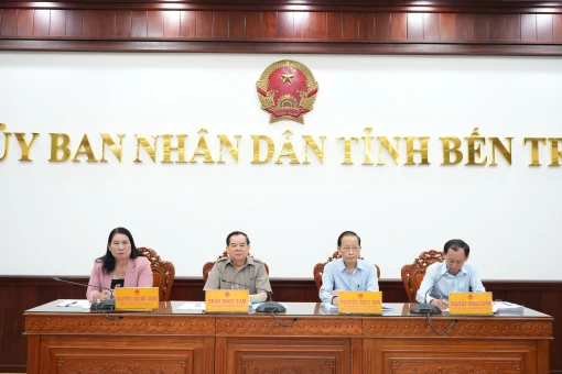 Thành viên UBND tỉnh họp lệ kỳ tháng 12-2024 lần 3 Thành viên UBND tỉnh họp lệ kỳ tháng 12-2024 lần 3