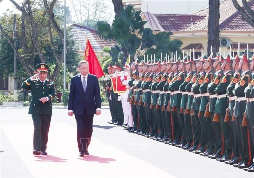 Tổng Bí thư Tô Lâm thăm cán bộ, chiến sĩ Quân đoàn 34 và Binh đoàn 15 tại Gia Lai