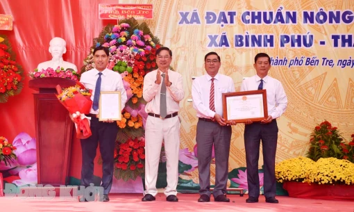 TP. Bến Tre công bố xã Bình Phú đạt chuẩn nông thôn mới kiểu mẫu