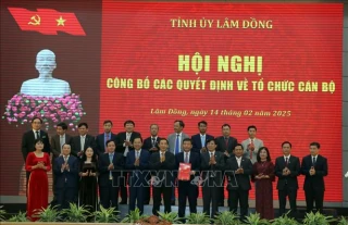 Lâm Đồng kết thúc hoạt động của 10 đảng đoàn, thành lập mới 2 đảng bộ