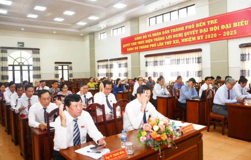 TP. Bến Tre tổ chức Kỳ họp thứ 14 - Kỳ họp giải quyết công việc phát sinh đột xuất TP. Bến Tre tổ chức Kỳ họp thứ 14 - Kỳ họp giải quyết công việc phát sinh đột xuất