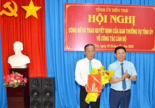 Bí thư Đảng ủy Khối Cơ quan - Doanh nghiệp tỉnh Võ Văn Kiệt được nghỉ hưu trước tuổi