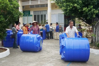 Giồng Trôm đồng bộ các giải pháp phòng chống, ứng phó xâm nhập mặn