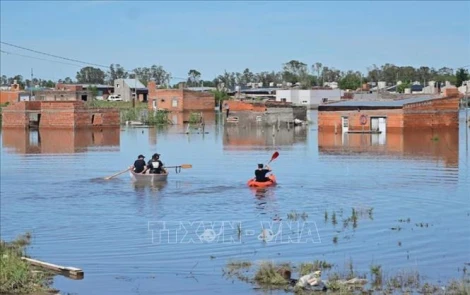 Argentina tuyên bố quốc tang tưởng niệm các nạn nhân của trận mưa lũ lịch sử