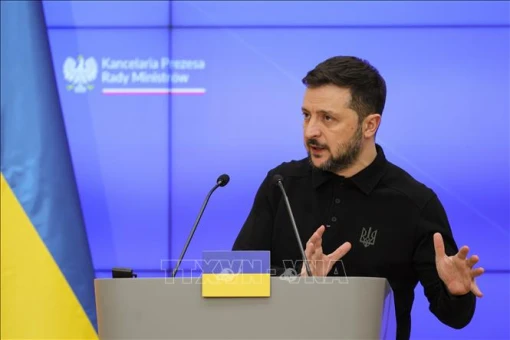 Tổng thống Zelensky ký sắc lệnh thành lập phái đoàn đàm phán hòa bình