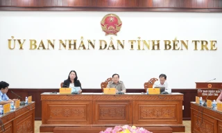 Thành viên UBND tỉnh họp lệ kỳ tháng 3-2025