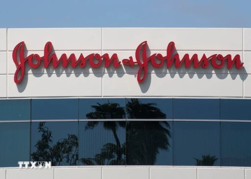 Tòa án Mỹ bác bỏ khoản dàn xếp 10 tỷ USD của Johnson & Johnson về phấn rôm