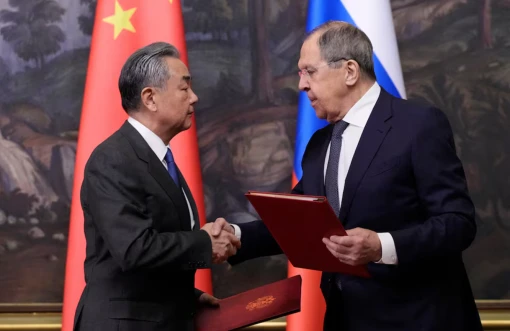 Ngoại trưởng Nga - Trung thảo luận nhiều vấn đề song phương và quốc tế