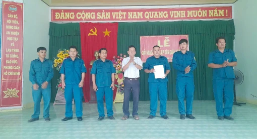 Giải ngạch và kết nạp hơn 6 ngàn dân quân tự vệ