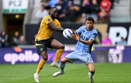 Tottenham thua bạc nhược Wolves