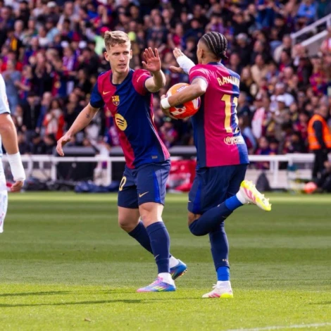 Barca chạm một tay vào chức vô địch La Liga