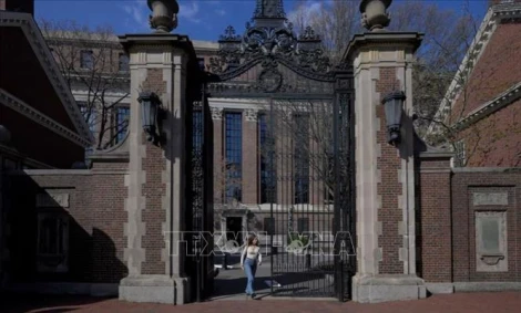Đại học Harvard có nguy cơ bị chính quyền Tổng thống Trump cắt tài trợ thêm 1 tỷ USD