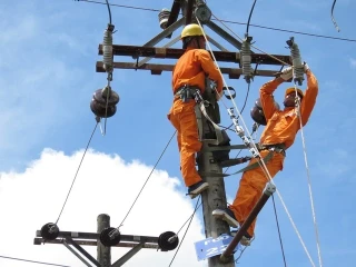 Thủ tướng chỉ đạo triển khai quyết liệt các giải pháp bảo đảm cung ứng điện