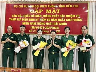 Tuyên dương những gương mặt trẻ Bộ đội Biên phòng tỉnh Bến Tre trong đội hình diễu binh, diễu hành