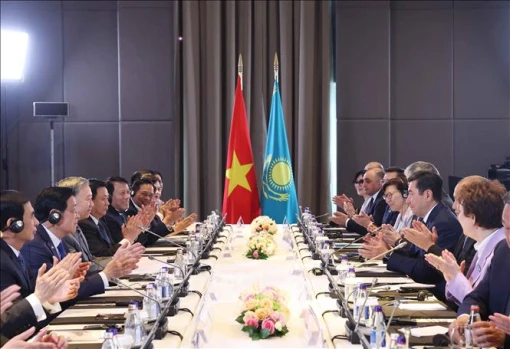Tổng Bí thư Tô Lâm hội kiến Chủ tịch Hạ viện Kazakhstan, kiêm Chủ tịch Đảng Amanat