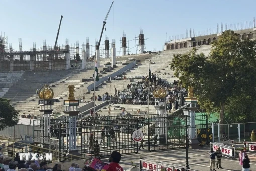 Pakistan tấn công dồn dập toàn tuyến biên giới phía Tây Ấn Độ