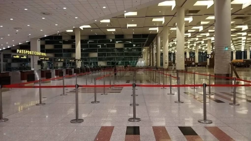 Pakistan mở lại hoàn toàn không phận sau tuyên bố ngừng bắn với Ấn Độ